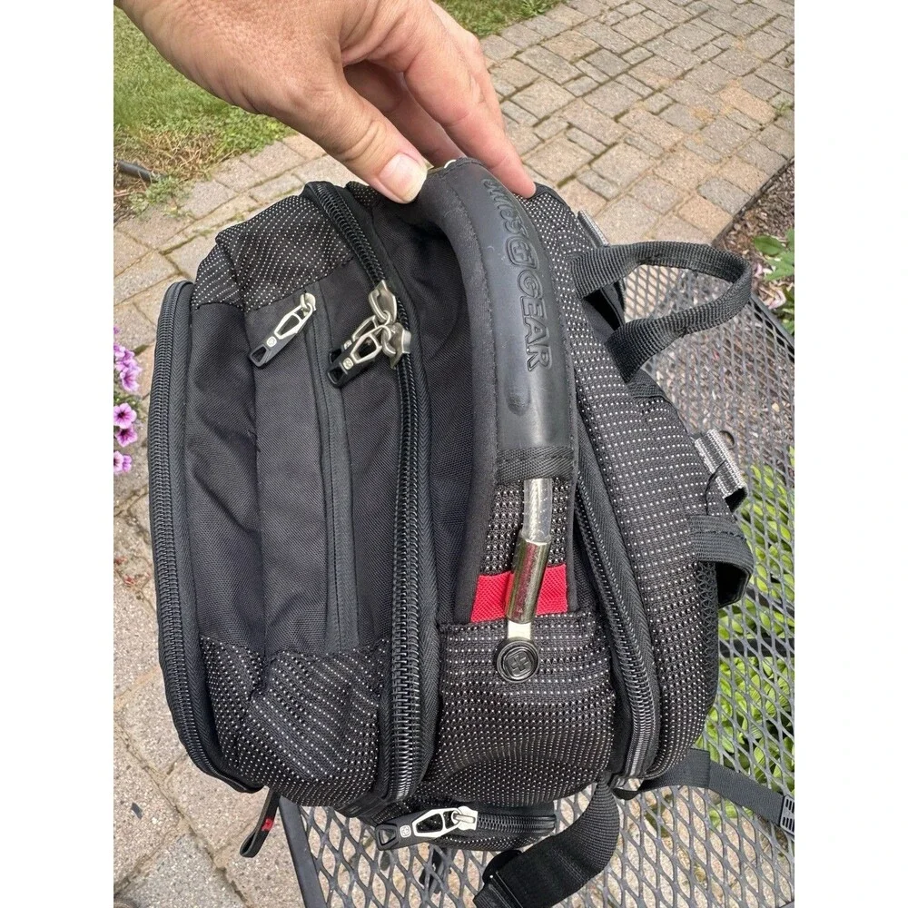 Swiss Gear Laptop Bag, Usb Charging Bag, With Insulated Pocket  & Broken Zipper